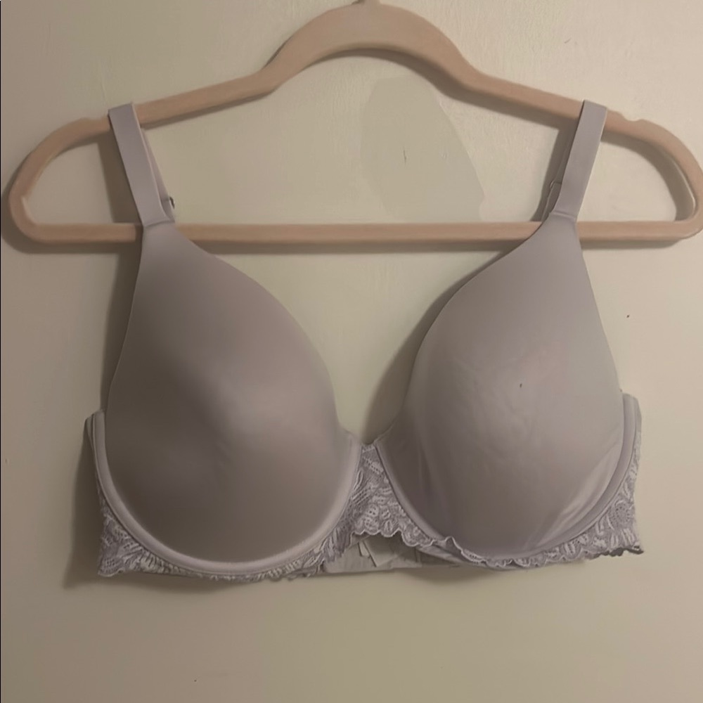 Elegant Gray Lace Trim Bra